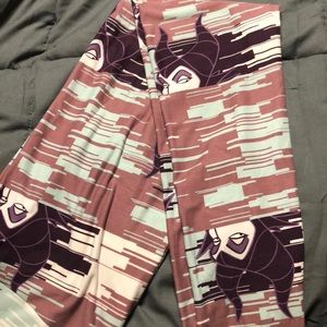 Lularoe TC Maleficent Leggings NWOT